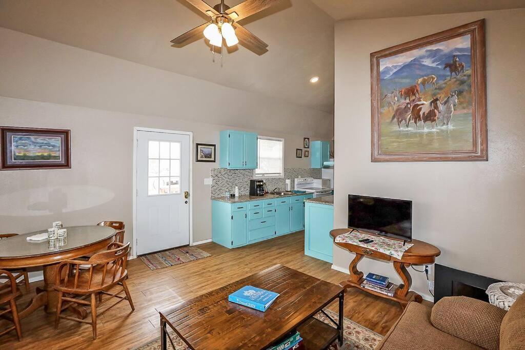 Palo Duro Canyon Texas - Cowboy Cabin المظهر الخارجي الصورة